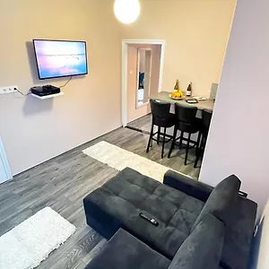 Apartman Flamingo Rezidencia