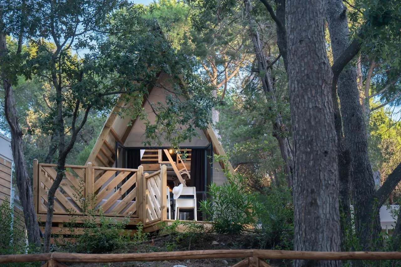 Camping Il Capannino Glamping Village Marina Di Bibbona