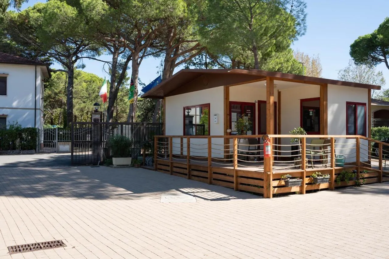 Camping Il Capannino Glamping Village Marina Di Bibbona