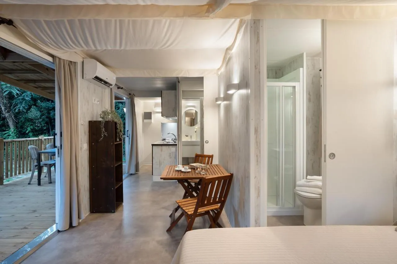 Camping Il Capannino Glamping Village Marina Di Bibbona
